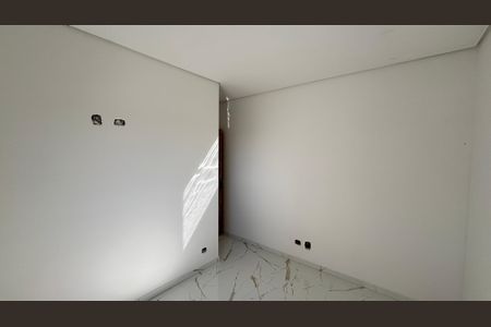 Casa à venda com 95m², 3 quartos e 2 vagas Casa à venda com 95m², 3 quartos e 2 vagasQuarto 2