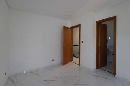 Casa à venda com 95m², 3 quartos e 2 vagasSuíte