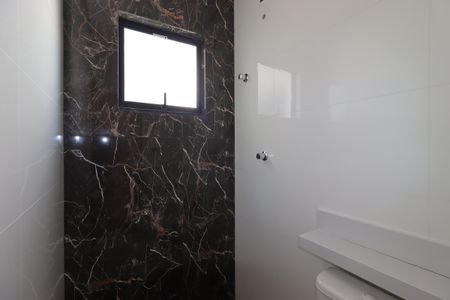 Casa à venda com 95m², 3 quartos e 2 vagasBanheiro Social