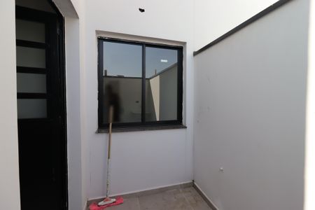 Casa à venda com 95m², 3 quartos e 2 vagasÁrea de Serviço