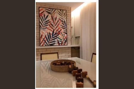 Apartamento à venda com 80m², 2 quartos e 2 vagas Apartamento à venda com 80m², 2 quartos e 2 vagasSala