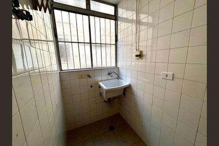 Apartamento à venda com 64m², 2 quartos e 1 vaga Apartamento à venda com 64m², 2 quartos e 1 vagaÁrea de Serviço