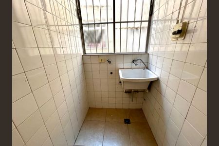 Apartamento à venda com 64m², 2 quartos e 1 vaga Apartamento à venda com 64m², 2 quartos e 1 vagaÁrea de Serviço