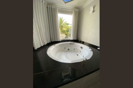 Casa à venda com 560m², 6 quartos e 6 vagas