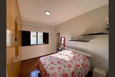 Casa à venda com 355m², 4 quartos e 6 vagas