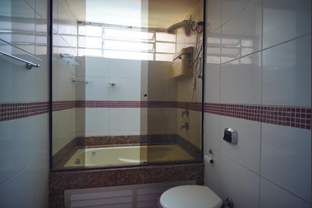 Casa à venda com 400m², 5 quartos e 3 vagasBanheiro da Suíte