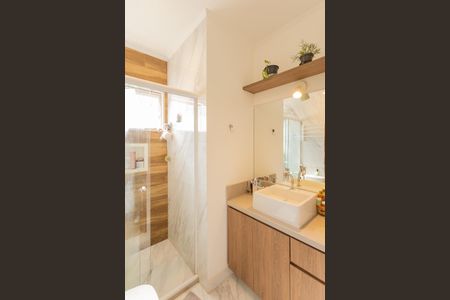 Casa à venda com 142m², 3 quartos e 2 vagas Casa à venda com 142m², 3 quartos e 2 vagasSuíte /Banheiro
