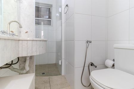 Apartamento à venda com 78m², 2 quartos e 1 vaga Apartamento à venda com 78m², 2 quartos e 1 vagaBanheiro da Suíte 1