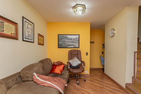 Casa de condomínio à venda com 150m², 4 quartos e 2 vagasSala