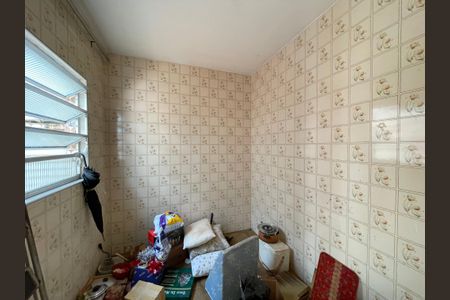 Casa à venda com 300m², 3 quartos e 2 vagas Casa à venda com 300m², 3 quartos e 2 vagasQuarto de Serviço