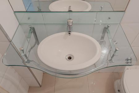 Apartamento à venda com 69m², 2 quartos e sem vagaBanheiro