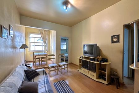 Apartamento à venda com 82m², 3 quartos e sem vagaSala