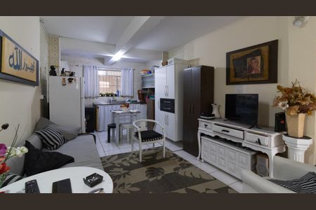 Casa à venda com 312m², 4 quartos e 4 vagas Casa à venda com 312m², 4 quartos e 4 vagasCasa 2 - Sala/Cozinha