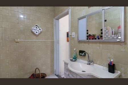 Casa à venda com 312m², 4 quartos e 4 vagas Casa à venda com 312m², 4 quartos e 4 vagasCasa 2 - Banheiro da Suíte