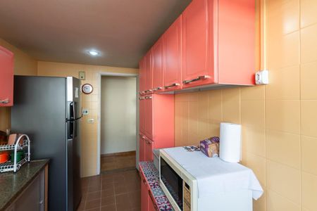 Apartamento à venda com 73m², 3 quartos e 1 vaga Apartamento à venda com 73m², 3 quartos e 1 vagaCozinha e Área de Serviço