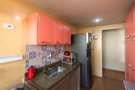 Apartamento à venda com 73m², 3 quartos e 1 vaga Apartamento à venda com 73m², 3 quartos e 1 vagaCozinha e Área de Serviço