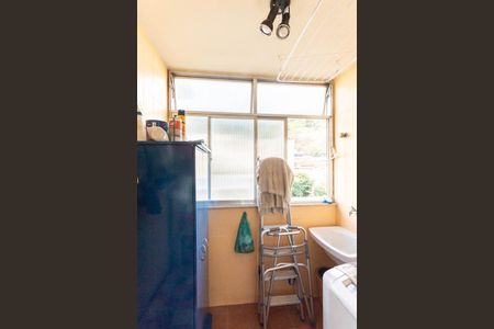 Apartamento à venda com 73m², 3 quartos e 1 vaga Apartamento à venda com 73m², 3 quartos e 1 vagaCozinha e Área de Serviço