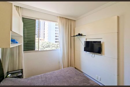 Apartamento para alugar com 240m², 4 quartos e 2 vagas Apartamento para alugar com 240m², 4 quartos e 2 vagasQuarto 1