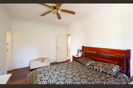 Apartamento para alugar com 240m², 4 quartos e 2 vagas Apartamento para alugar com 240m², 4 quartos e 2 vagasSuíte 1