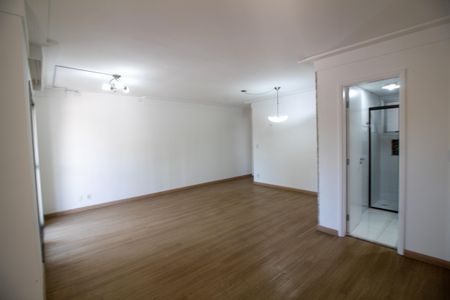 Apartamento para alugar com 66m², 2 quartos e 1 vaga Apartamento para alugar com 66m², 2 quartos e 1 vagaSala