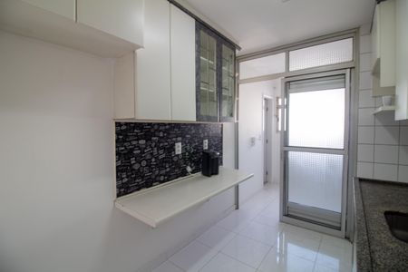 Apartamento para alugar com 66m², 2 quartos e 1 vaga Apartamento para alugar com 66m², 2 quartos e 1 vagaCozinha
