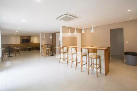 Apartamento para alugar com 66m², 2 quartos e 1 vaga Apartamento para alugar com 66m², 2 quartos e 1 vagaÁrea comum - Salão de Festas