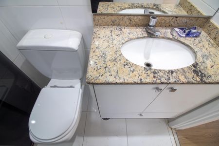Apartamento para alugar com 66m², 2 quartos e 1 vaga Apartamento para alugar com 66m², 2 quartos e 1 vagaBanheiro Social