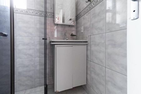 Apartamento à venda com 78m², 3 quartos e 1 vaga Apartamento à venda com 78m², 3 quartos e 1 vagaBanheiro da suíte