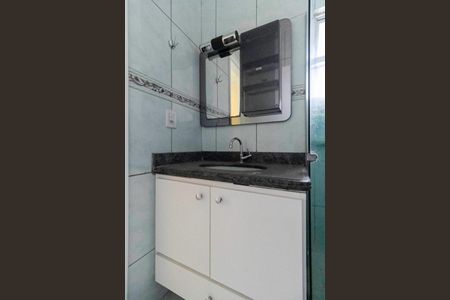 Apartamento à venda com 78m², 3 quartos e 1 vaga Apartamento à venda com 78m², 3 quartos e 1 vagaBanheiro social