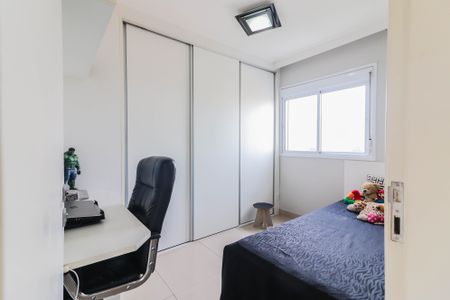Apartamento à venda com 82m², 3 quartos e 2 vagas Apartamento à venda com 82m², 3 quartos e 2 vagasQuarto 2
