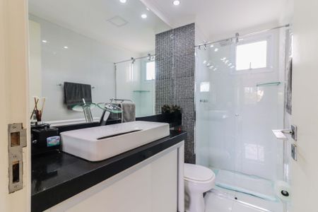 Apartamento à venda com 82m², 3 quartos e 2 vagas Apartamento à venda com 82m², 3 quartos e 2 vagasBanheiro