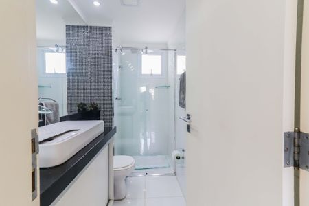 Apartamento à venda com 82m², 3 quartos e 2 vagas Apartamento à venda com 82m², 3 quartos e 2 vagasBanheiro