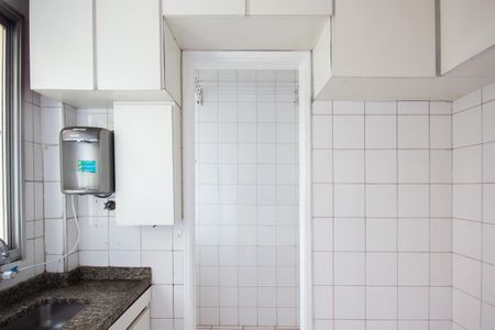 Apartamento à venda com 60m², 2 quartos e 1 vagaCozinha 