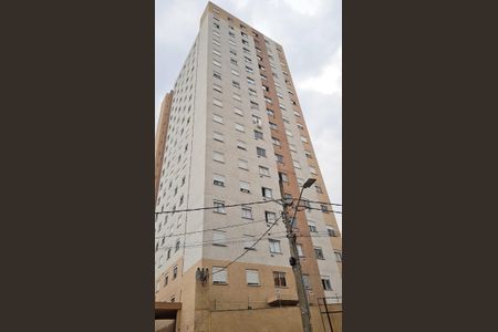 Apartamento para alugar com 40m², 2 quartos e 1 vaga Apartamento para alugar com 40m², 2 quartos e 1 vagaFachada