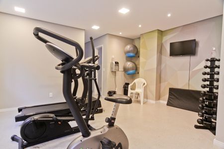 Apartamento para alugar com 40m², 2 quartos e 1 vaga Apartamento para alugar com 40m², 2 quartos e 1 vagaÁrea comum - Academia