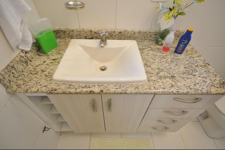 Casa à venda com 300m², 3 quartos e 2 vagasBanheiro da Suíte 2