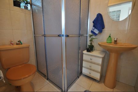 Casa à venda com 300m², 3 quartos e 2 vagasBanheiro Social