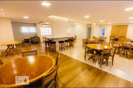 Apartamento à venda com 98m², 3 quartos e 3 vagas Apartamento à venda com 98m², 3 quartos e 3 vagasÁrea comum - Salão de festas
