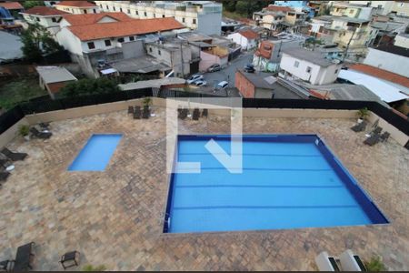 Apartamento à venda com 98m², 3 quartos e 3 vagas Apartamento à venda com 98m², 3 quartos e 3 vagasÁrea comum - Piscina