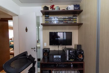 Apartamento à venda com 147m², 3 quartos e 2 vagas Apartamento à venda com 147m², 3 quartos e 2 vagasQuarto 2 - Suíte 2
