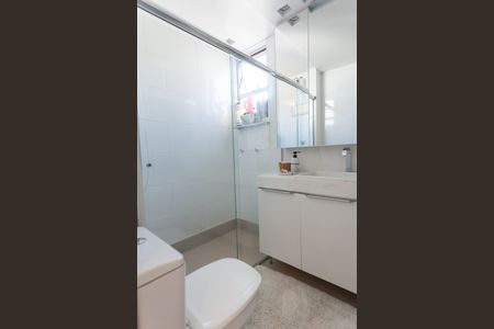 Apartamento à venda com 126m², 4 quartos e 3 vagas Apartamento à venda com 126m², 4 quartos e 3 vagasBanheiro da Suíte