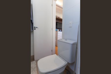 Apartamento à venda com 126m², 4 quartos e 3 vagas Apartamento à venda com 126m², 4 quartos e 3 vagasBanheiro da Suíte