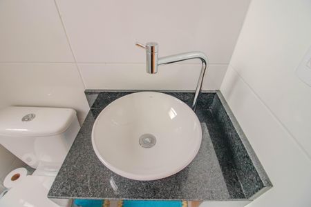 Apartamento à venda com 40m², 2 quartos e 1 vaga Apartamento à venda com 40m², 2 quartos e 1 vagaBanheiro
