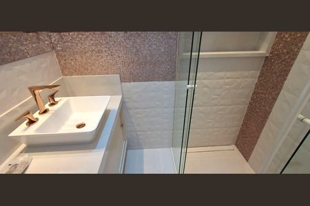 Apartamento à venda com 147m², 3 quartos e 2 vagas Apartamento à venda com 147m², 3 quartos e 2 vagasBanheiro Social