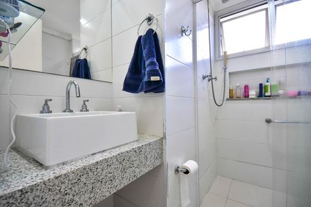 Apartamento à venda com 69m², 2 quartos e 1 vagaBanheiro Suíte