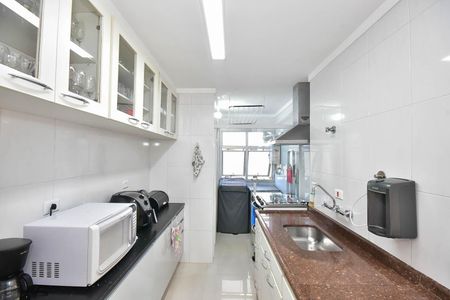 Apartamento à venda com 69m², 2 quartos e 1 vagaCozinha