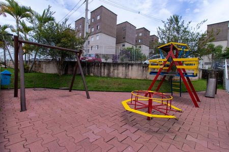 Apartamento para alugar com 45m², 2 quartos e 1 vaga Apartamento para alugar com 45m², 2 quartos e 1 vagaÁrea comum - Playground