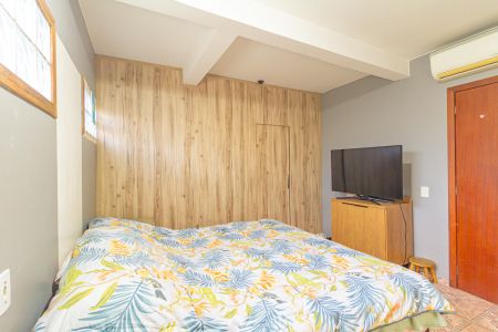 Casa para alugar com 200m², 6 quartos e 2 vagas Casa para alugar com 200m², 6 quartos e 2 vagasSuíte