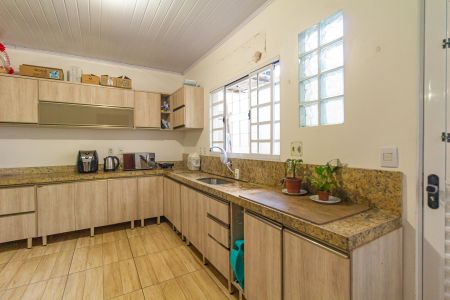 Casa para alugar com 200m², 6 quartos e 2 vagas Casa para alugar com 200m², 6 quartos e 2 vagasCozinha