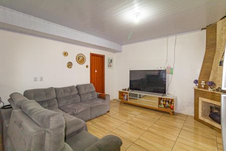 Casa para alugar com 200m², 6 quartos e 2 vagas Casa para alugar com 200m², 6 quartos e 2 vagasSala
